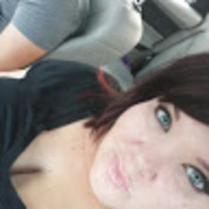 Meet your Posher, Adrienne